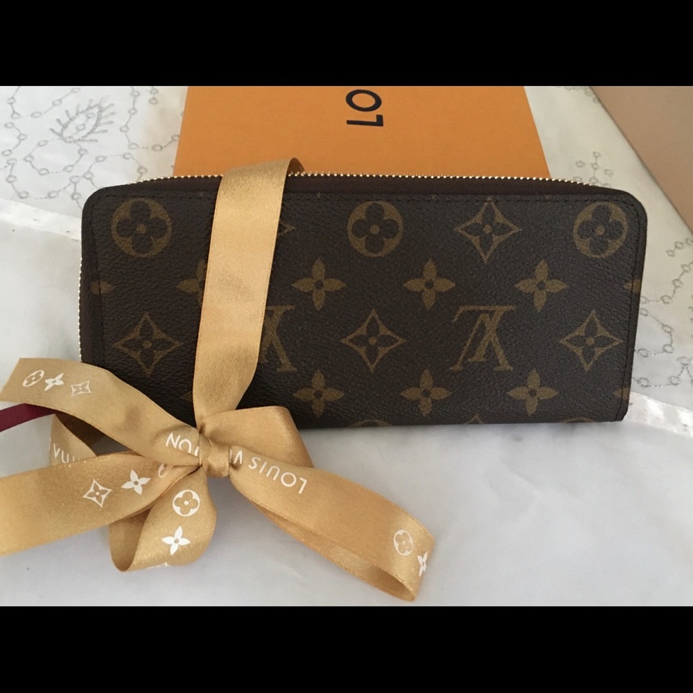 CLÉMENCE WALLET